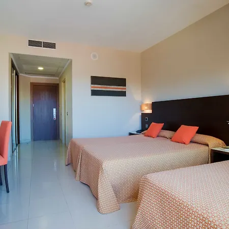 מלון Bahia By Pierre & Vacances 4*