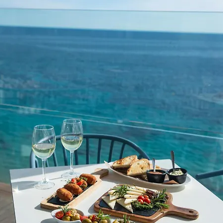 Bahia By Pierre & Hotel 4*