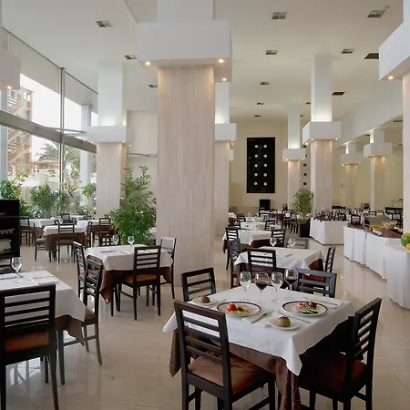 Bahía By Pierre & Hotel